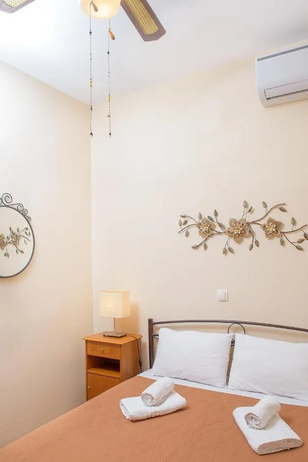 לריסוס Dili Apartments